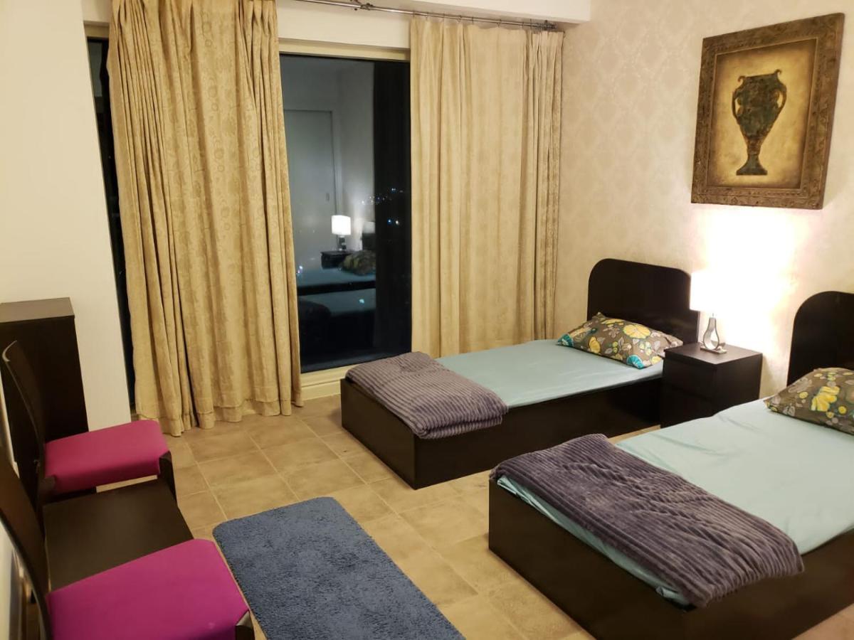 Travelers Backpackers Vandrehjem Dubai Eksteriør billede