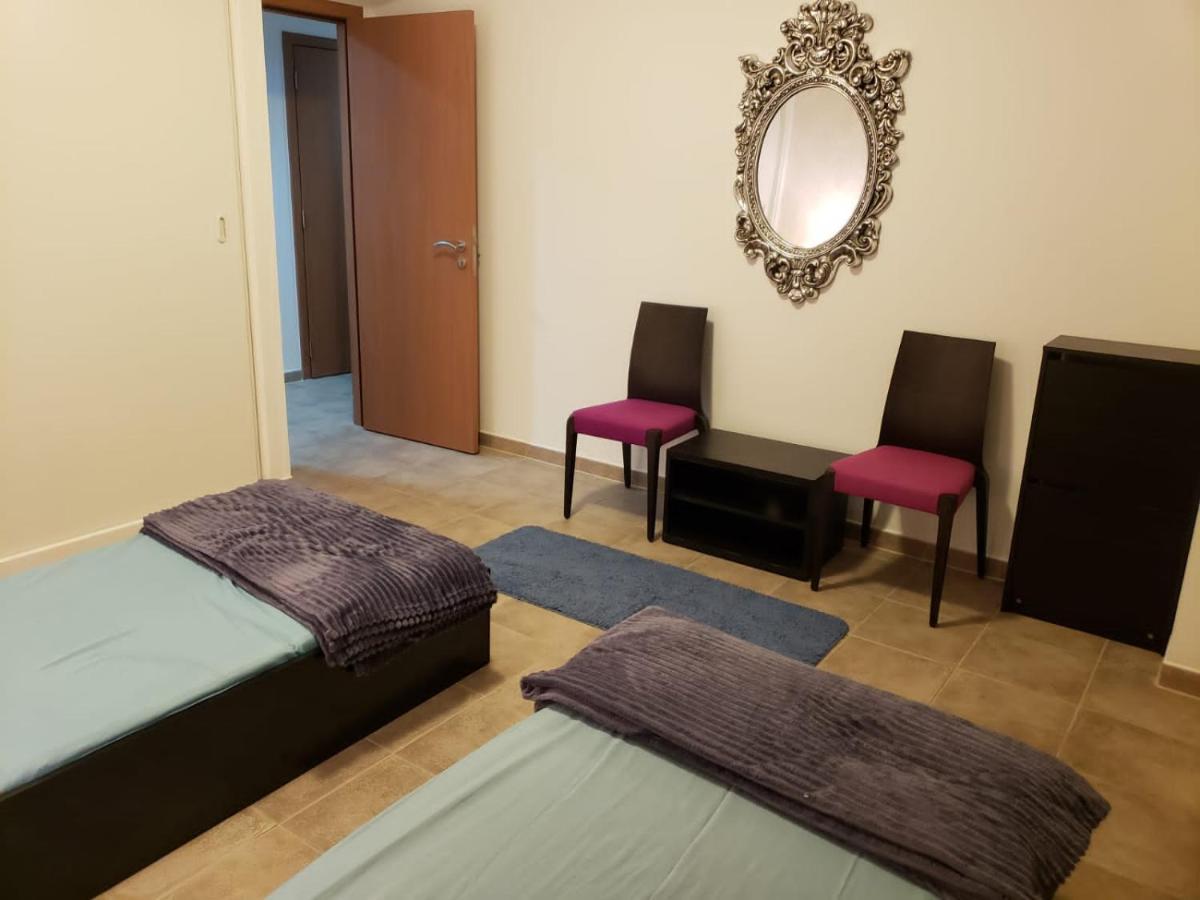 Travelers Backpackers Vandrehjem Dubai Eksteriør billede
