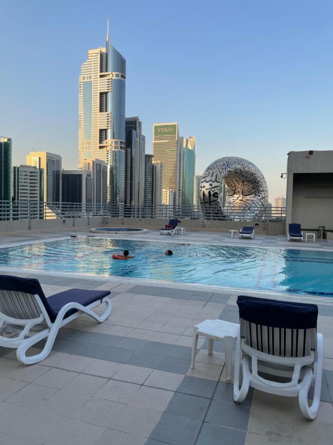 Travelers Backpackers Vandrehjem Dubai Eksteriør billede